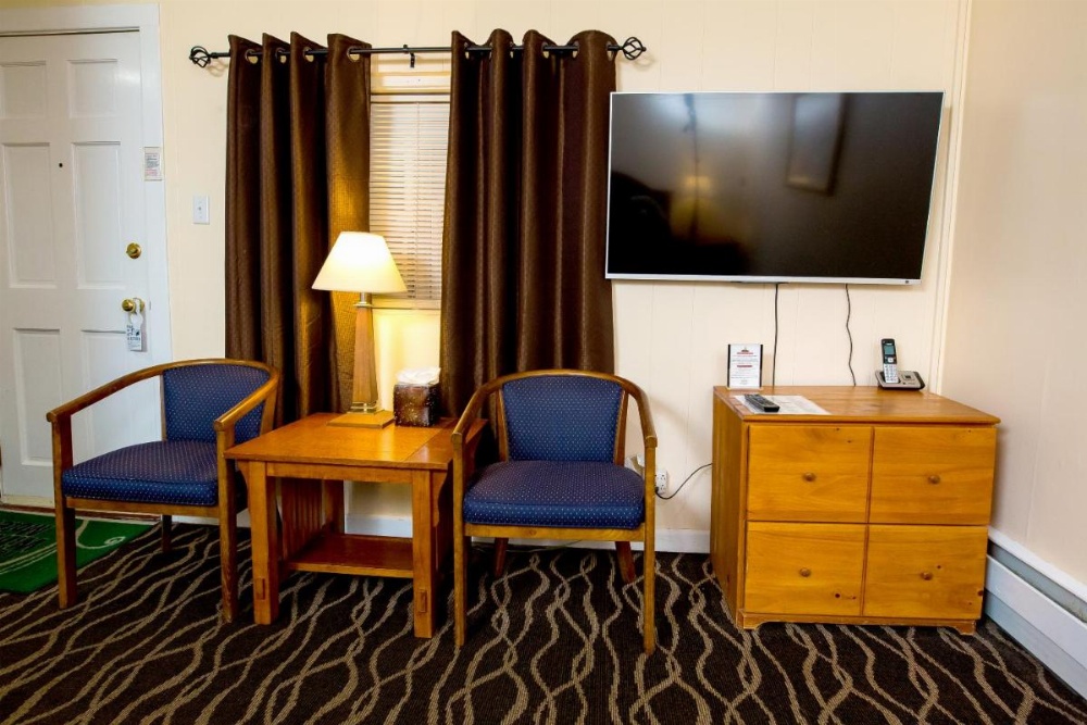 Willows Motel Image 13