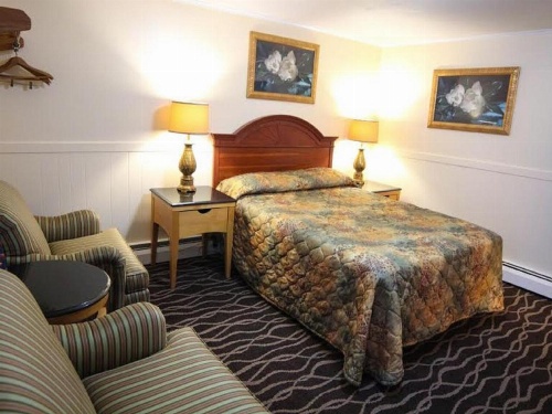 Willows Motel image 32